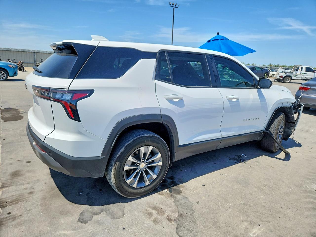 2025 Chevrolet Equinox Lt - Image 3