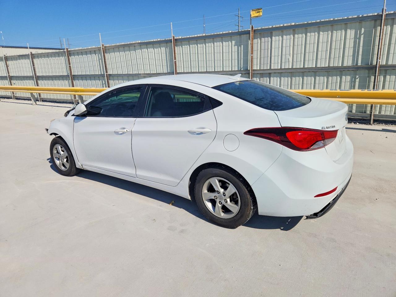 2015 Hyundai Elantra Se - Фото 2