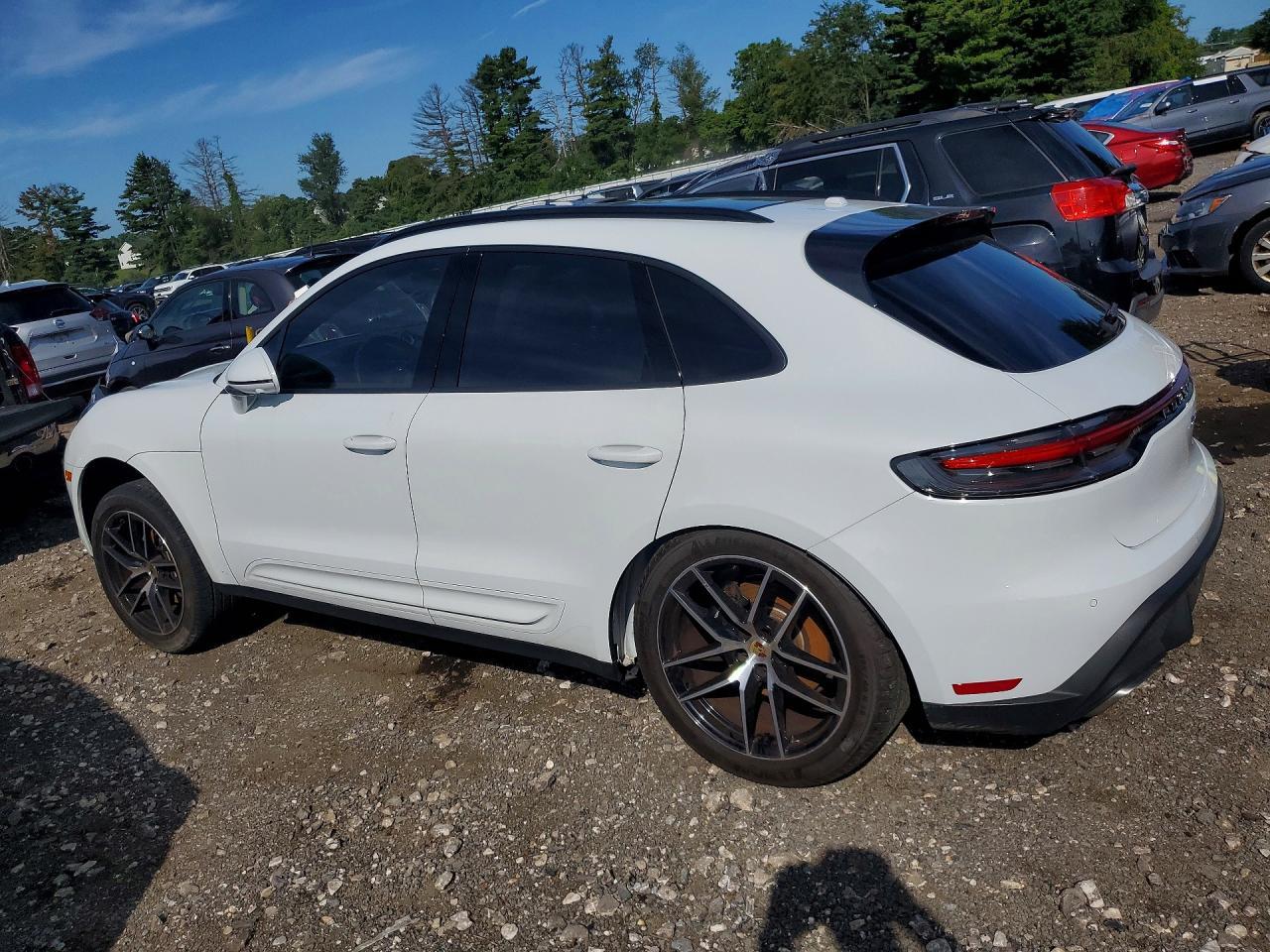 2024 Porsche Macan Base - Фото 2