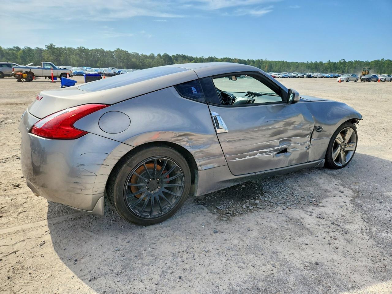 2009 Nissan 370Z Base - Фото 3