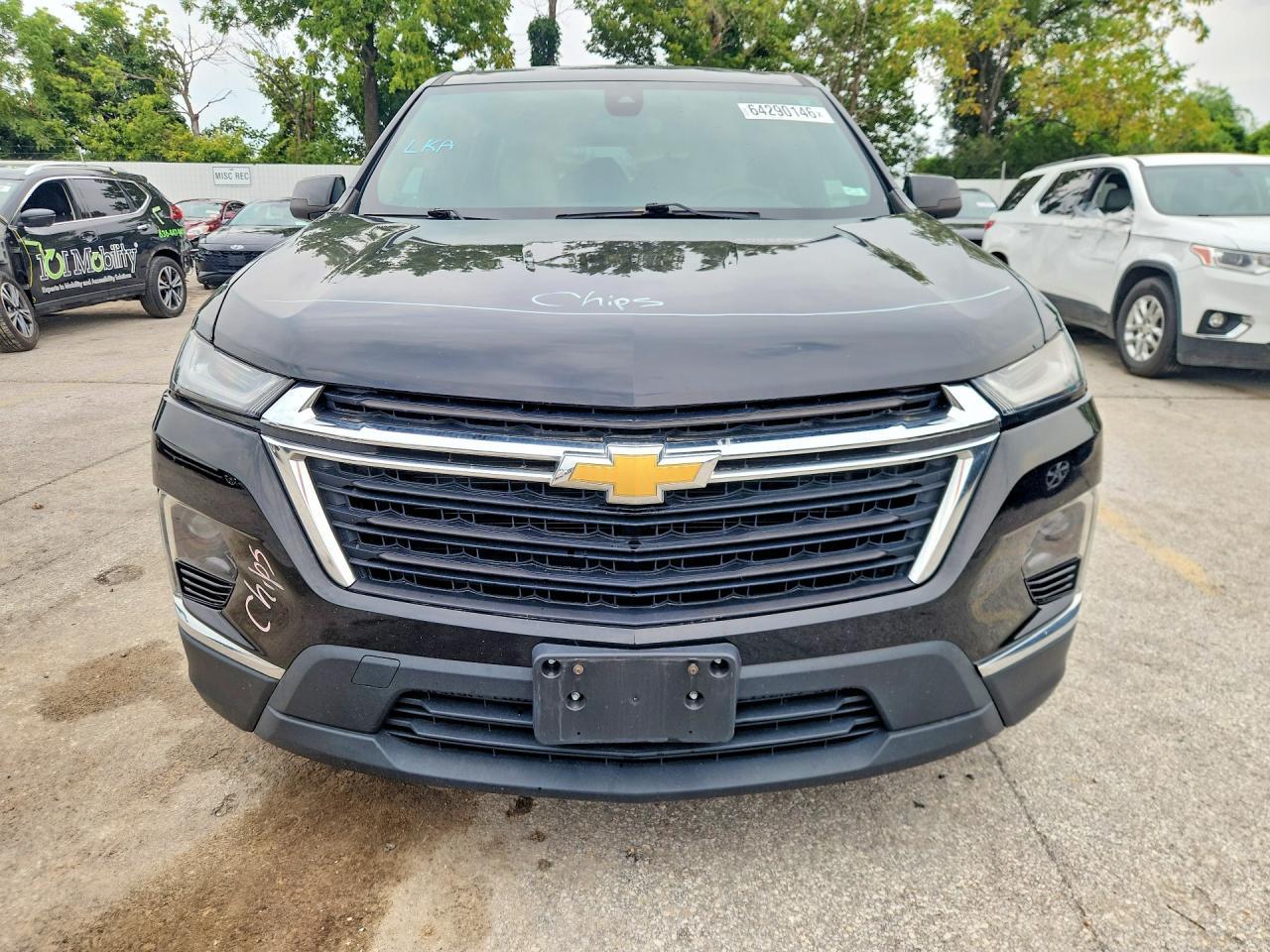 2022 Chevrolet Traverse Ls - Фото 5