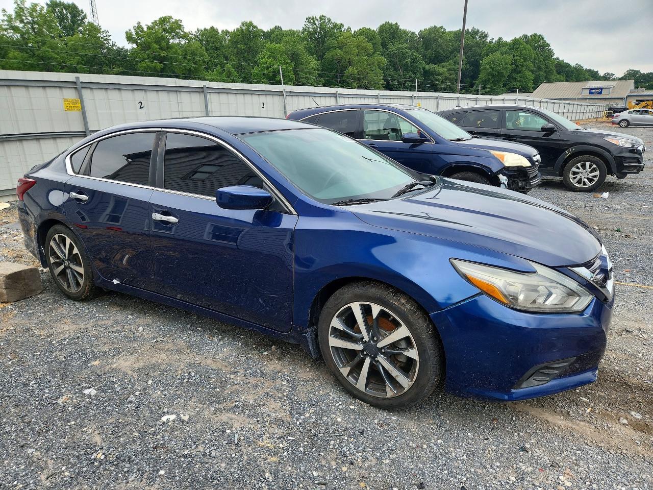 2017 Nissan Altima 2.5 Sr - Фото 4