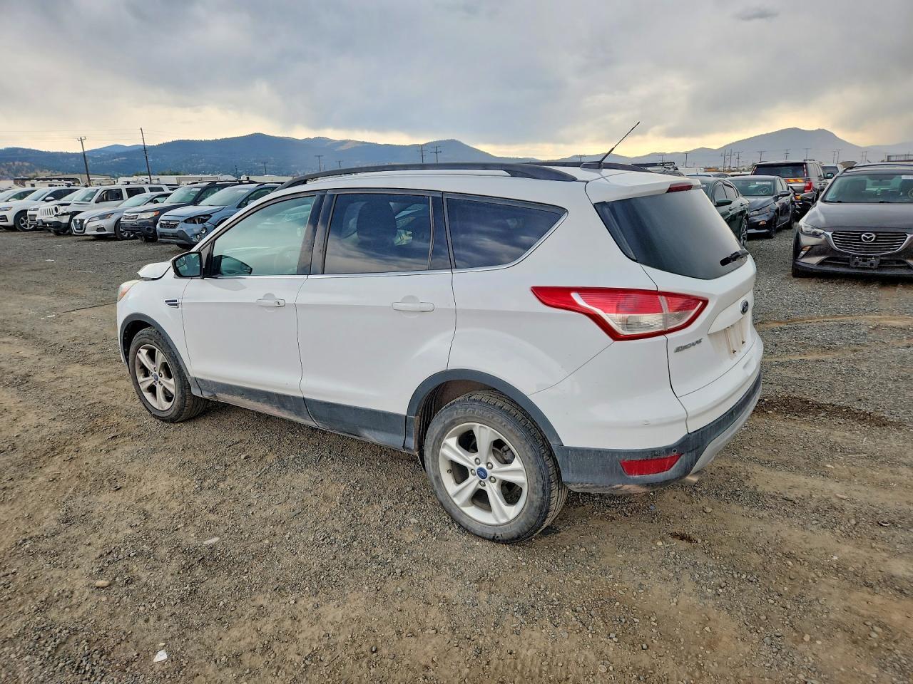 2014 Ford Escape Se - Фото 2