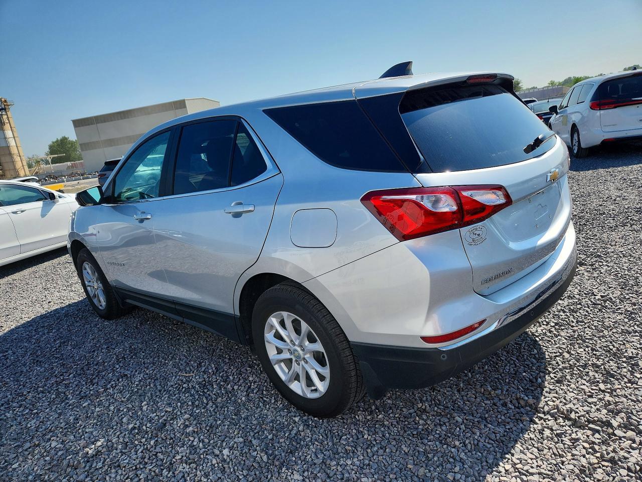 2021 Chevrolet Equinox Lt - Фото 2