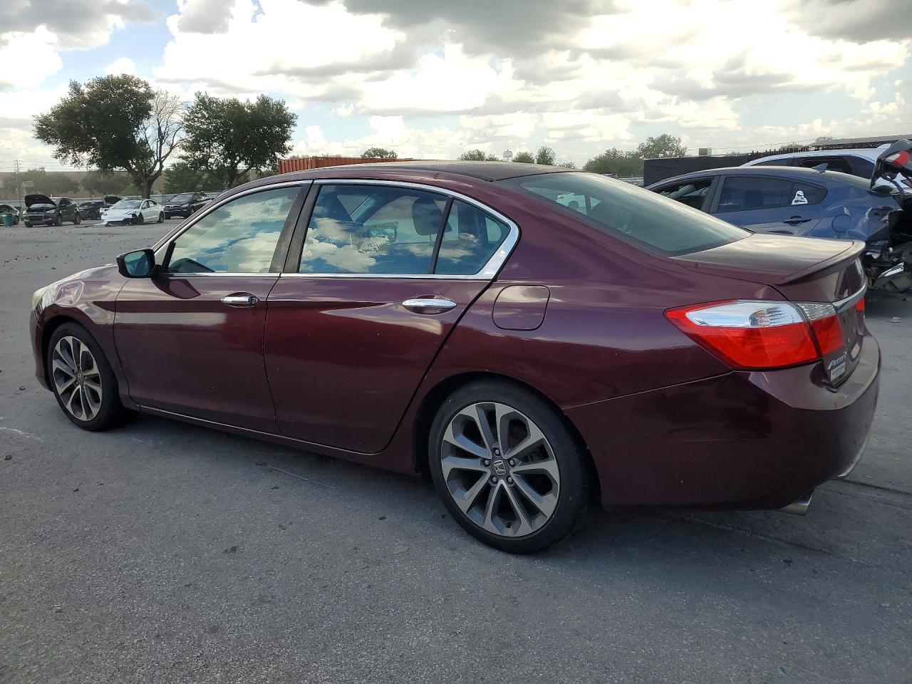 2013 Honda Accord Sport - Фото 2