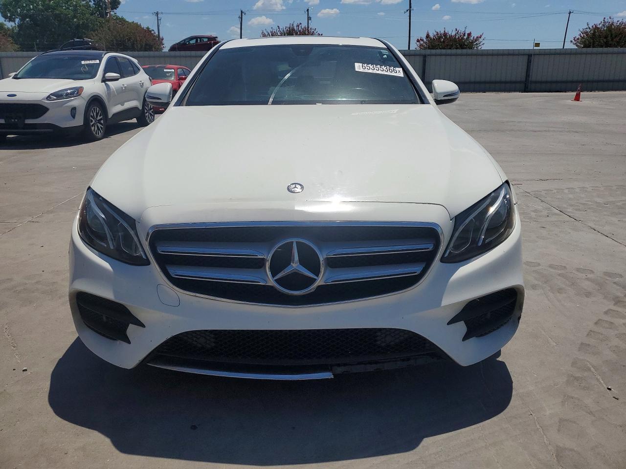 2017 Mercedes-Benz E 300 - Image 5