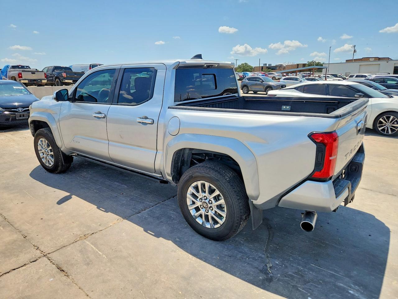 2025 Toyota Tacoma Limited Hv - Фото 2