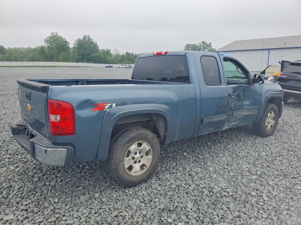2013 Chevrolet Silverado K1500 Lt - Image 3