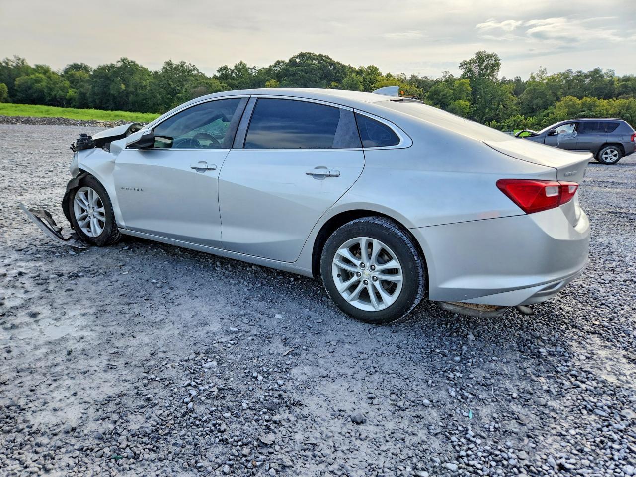 2017 Chevrolet Malibu Lt - Фото 2