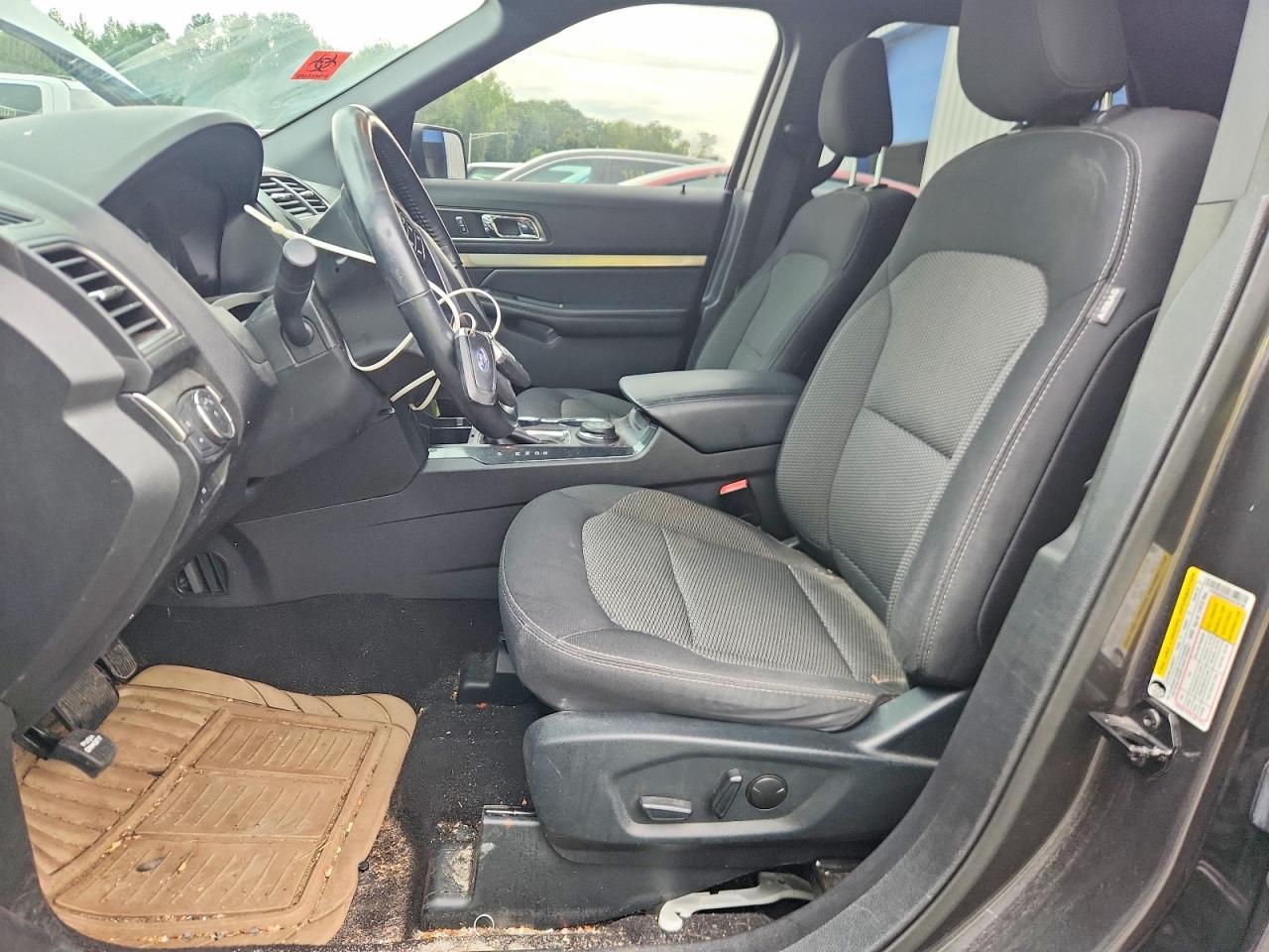 2019 Ford Explorer Xlt - Фото 7