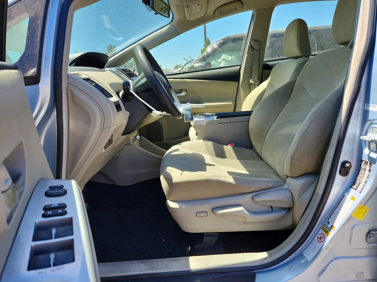 2012 Toyota Prius V Three - Фото 7