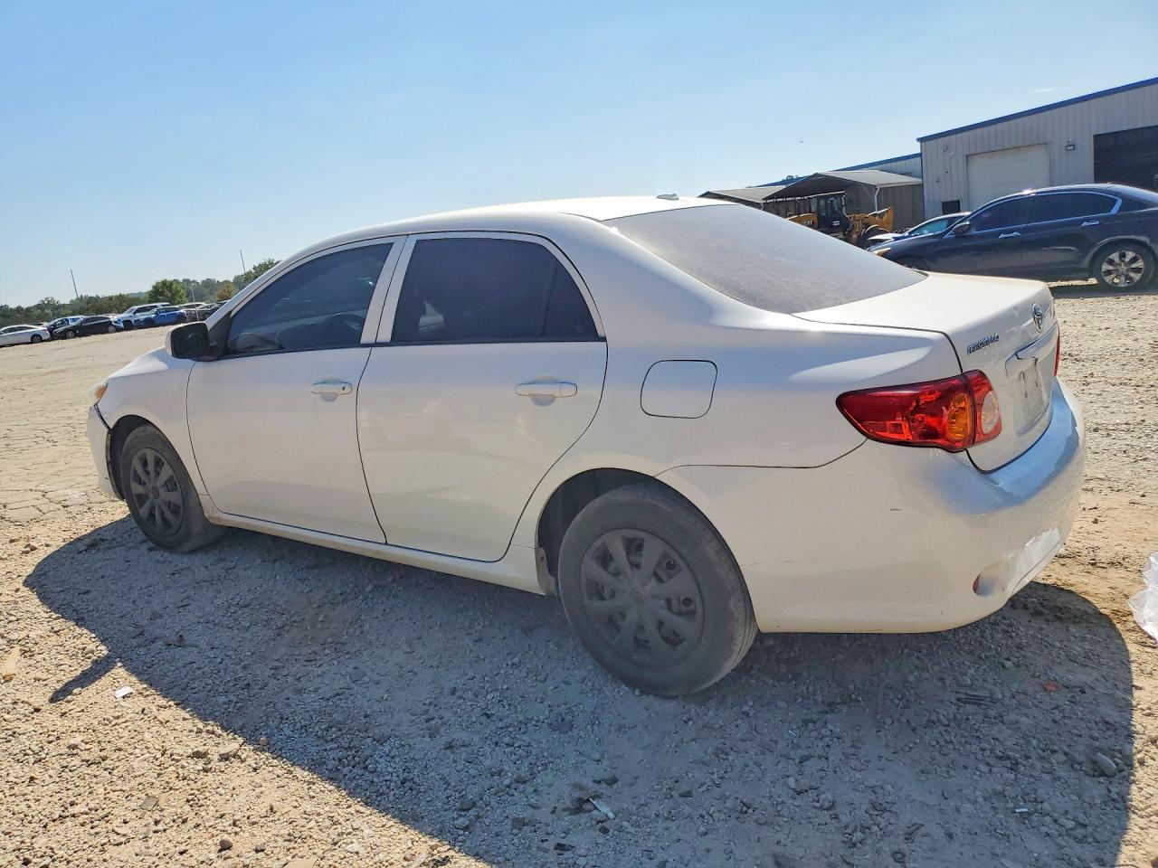 2010 Toyota Corolla Le - Фото 2
