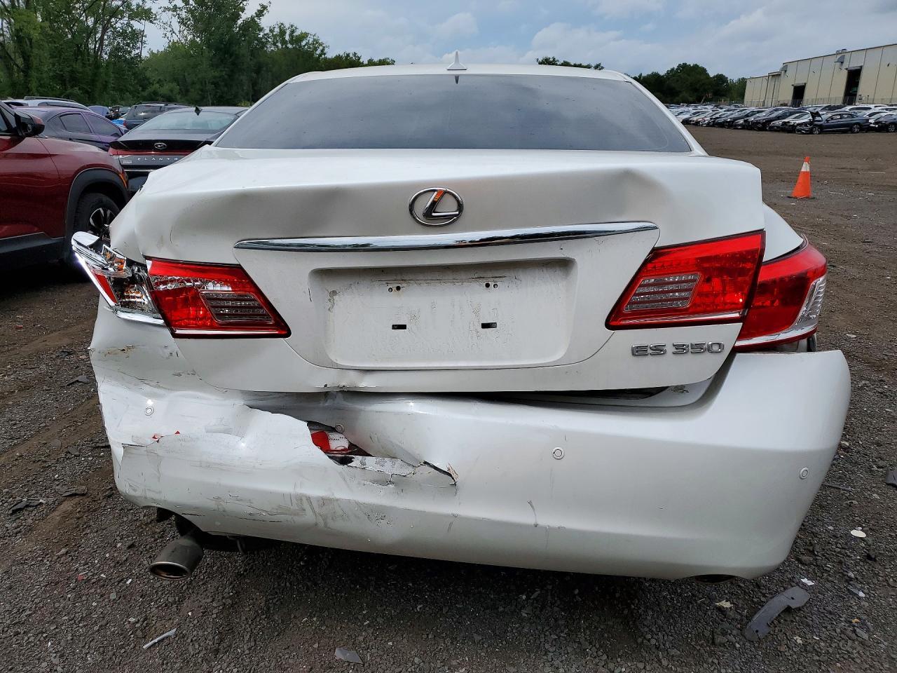 2011 Lexus Es 350 - Фото 6