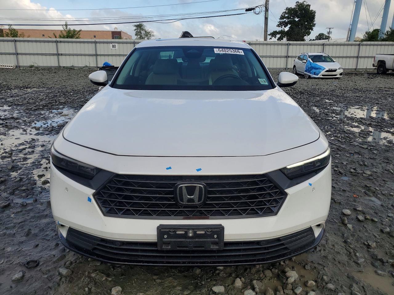 2024 Honda Accord Hybrid Exl - Image 5