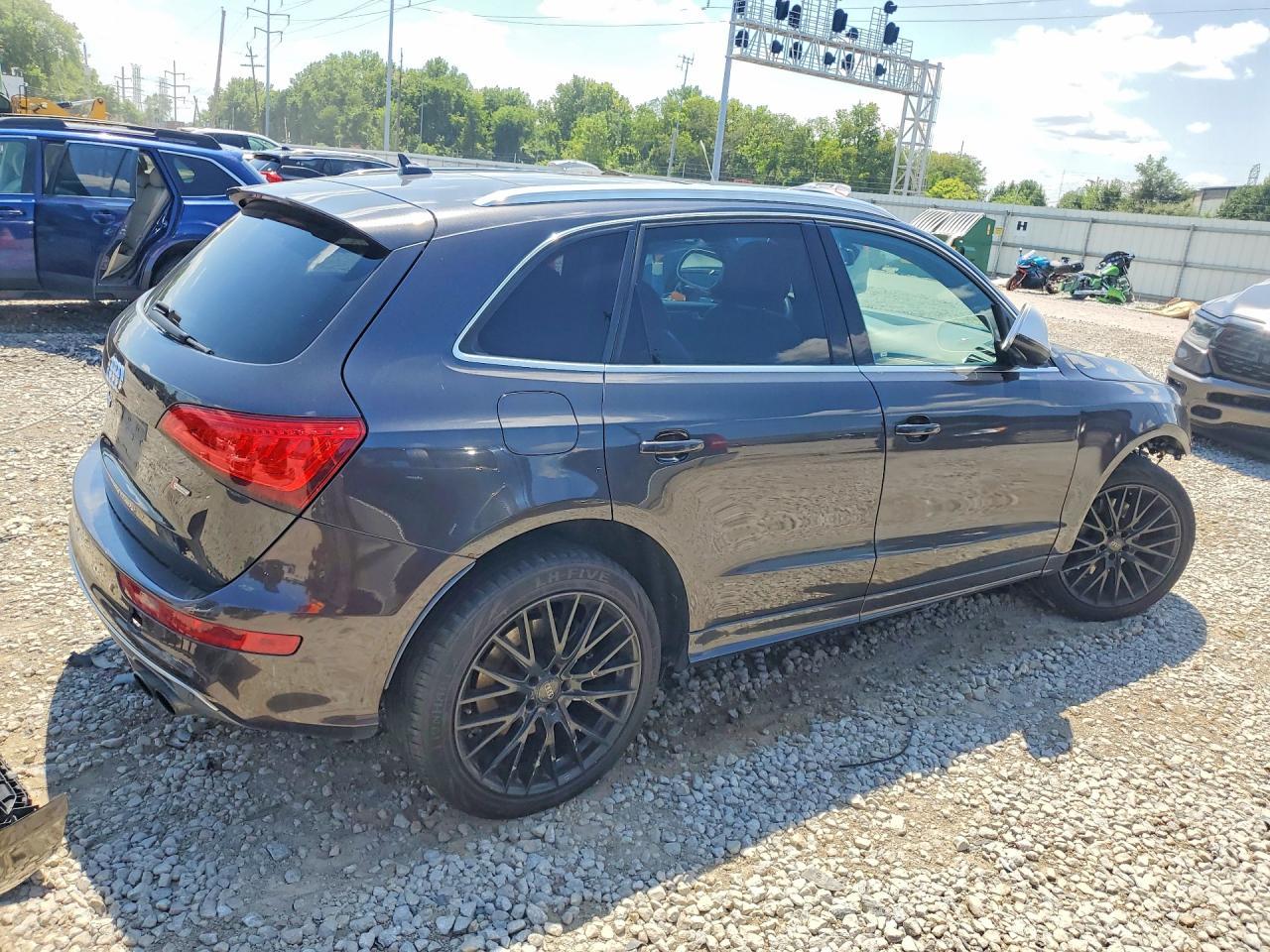 2014 Audi Q5 Premium Plus - Image 3