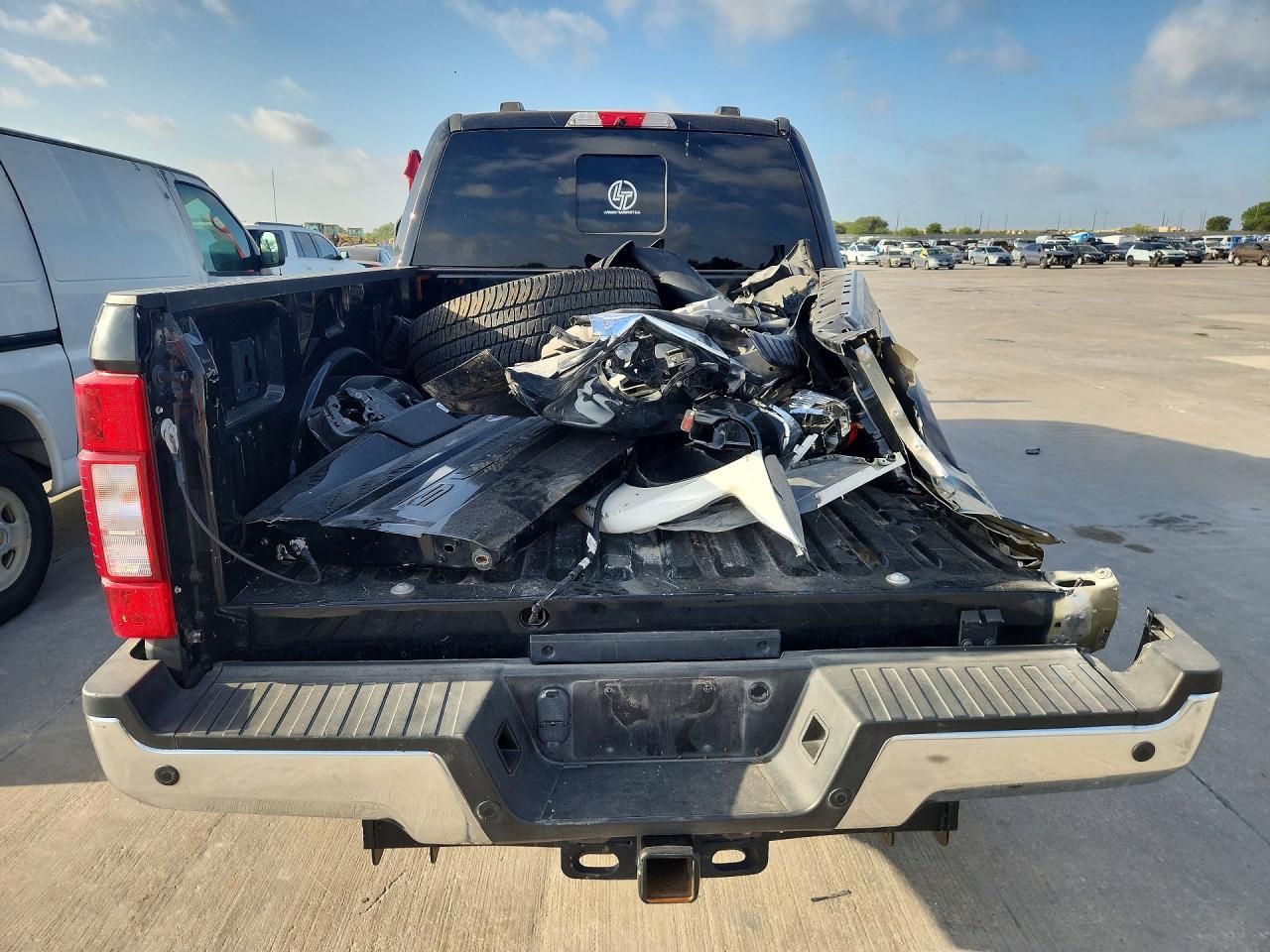 2020 Ford F250 Super Duty - Фото 6