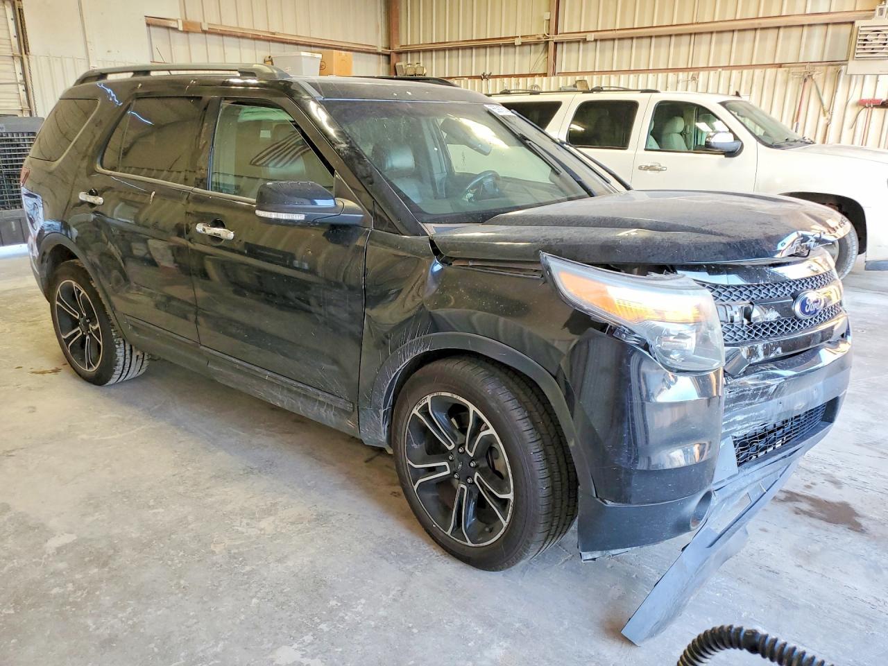 2014 Ford Explorer Sport - Фото 4