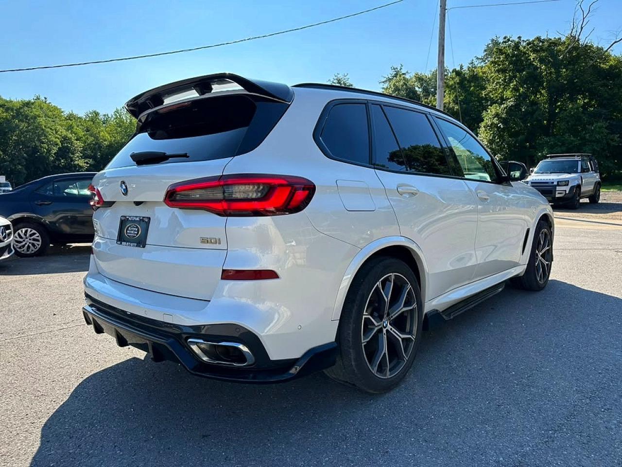 2019 BMW X5 xDrive50I - Image 3