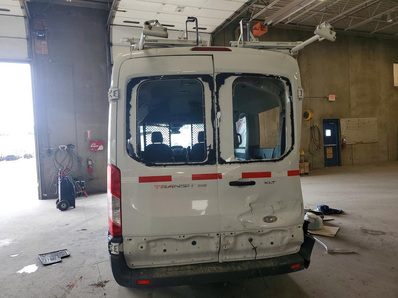 2015 Ford Transit T-150 Delivery Van - Image 6