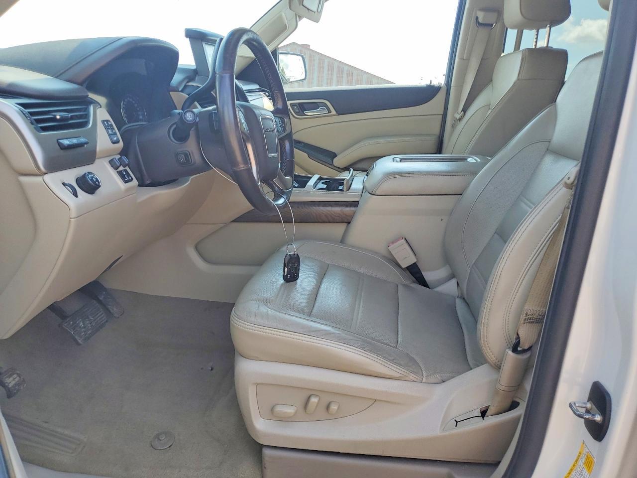 2019 GMC Yukon Denali - Фото 7