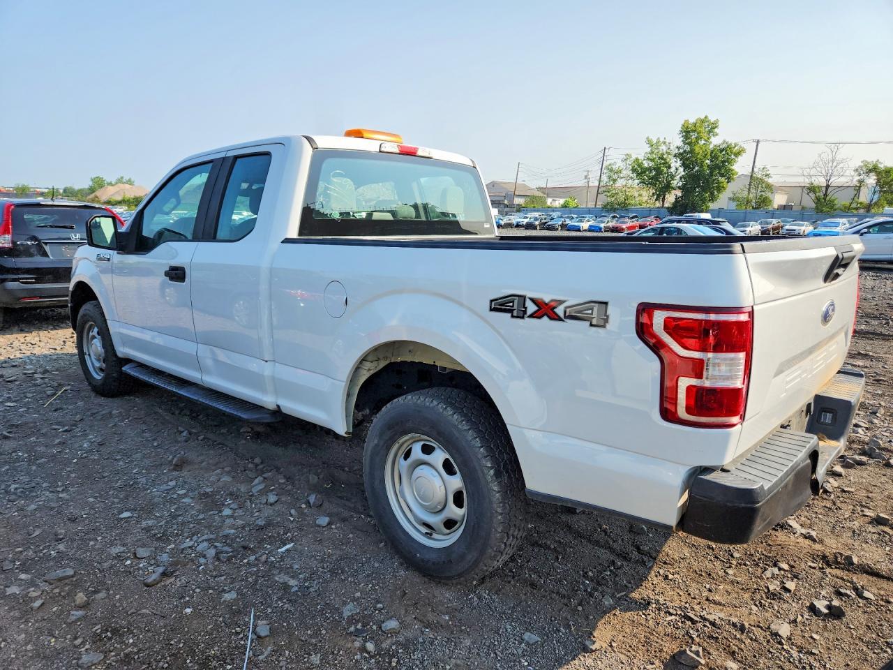 2019 Ford F150 Super Cab - Фото 2