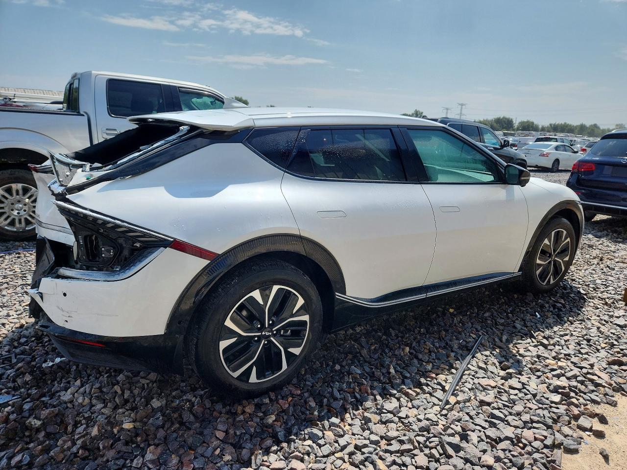 2023 Kia Ev6 Wind - Image 3