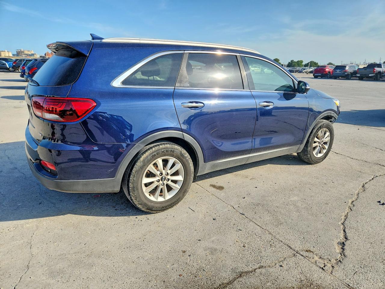 2019 Kia Sorento Lx - Image 3