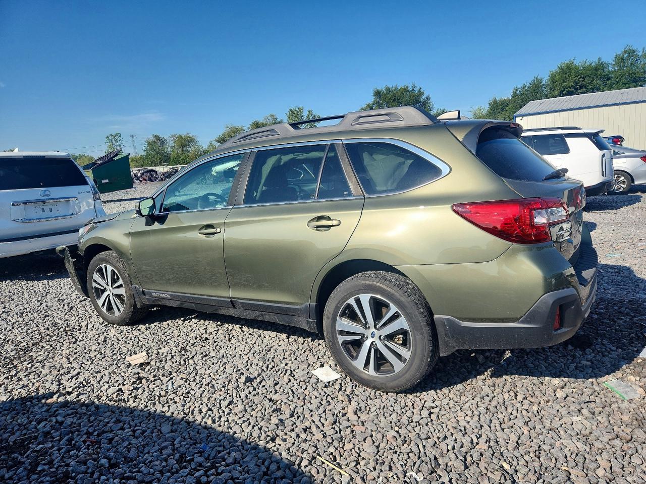 2018 Subaru Outback 3.6R Limited - Фото 2