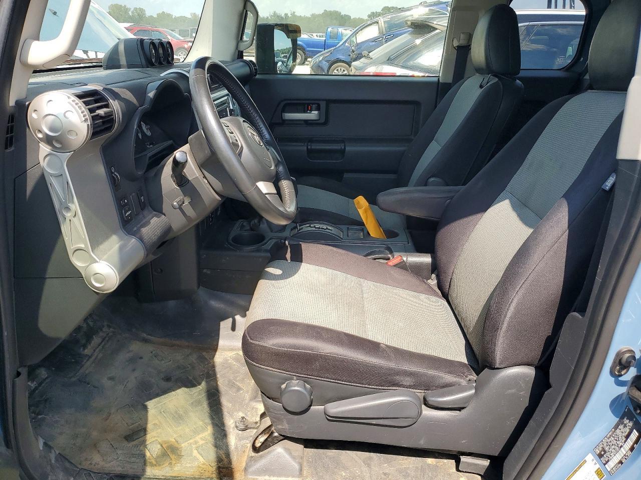 2014 Toyota Fj Cruiser Base - Фото 7