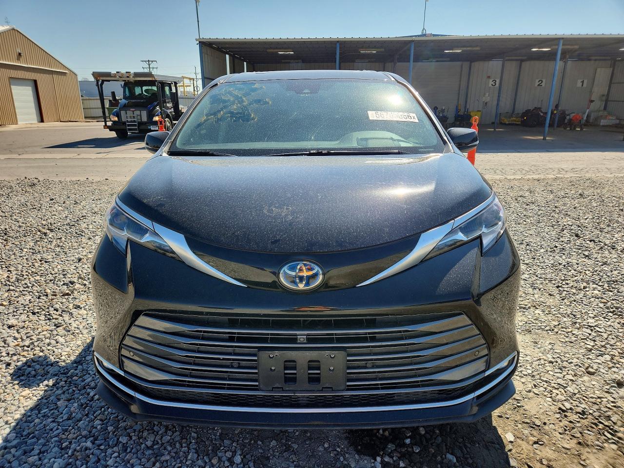 2021 Toyota Sienna Platinum 7-Passenger - Фото 5