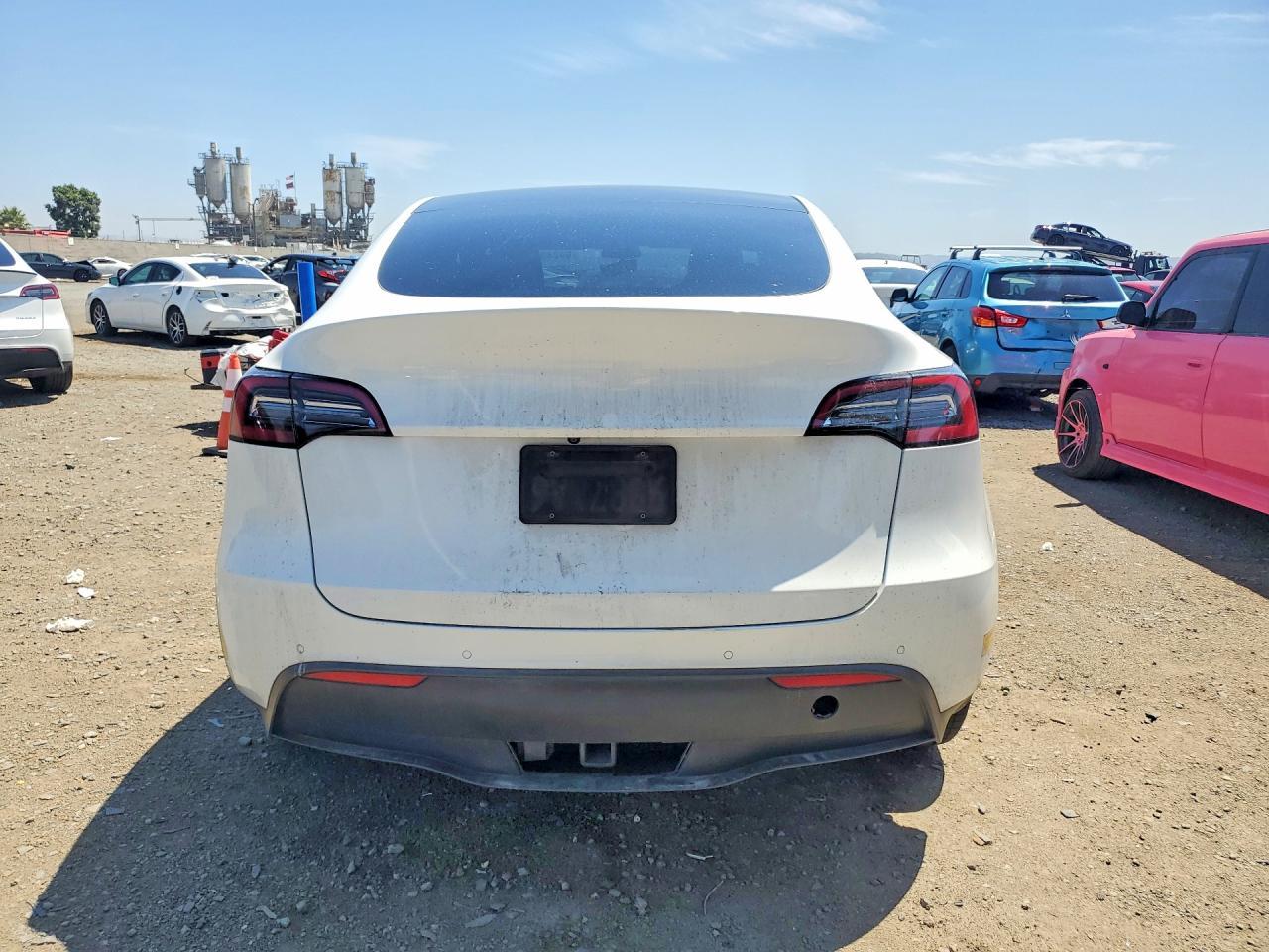2022 Tesla Model Y - Фото 6