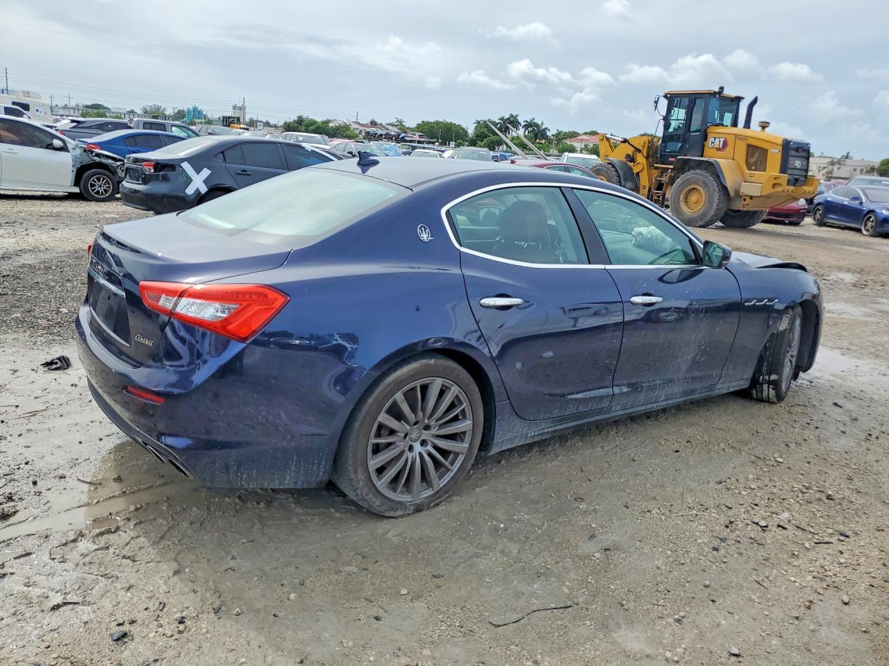 2020 Maserati Ghibli S - Фото 3