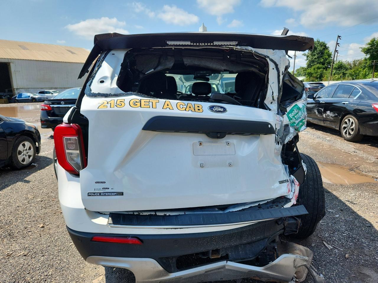2022 Ford Explorer Police Interceptor - Image 6