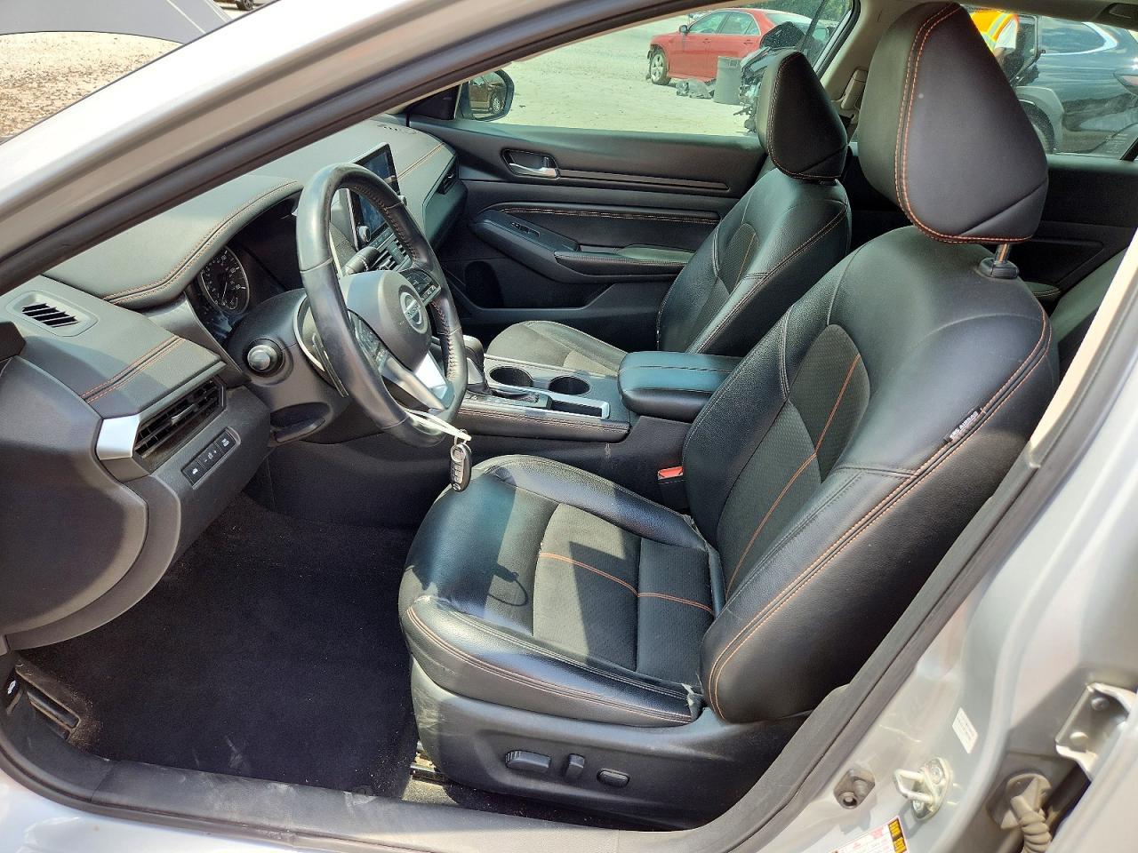 2021 Nissan Altima Sr - Фото 7