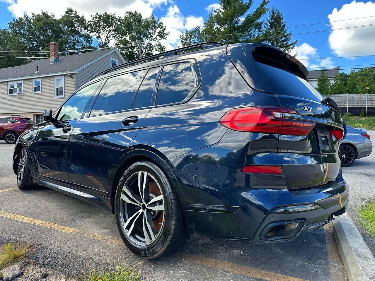 2022 BMW X7 M50I - Фото 2