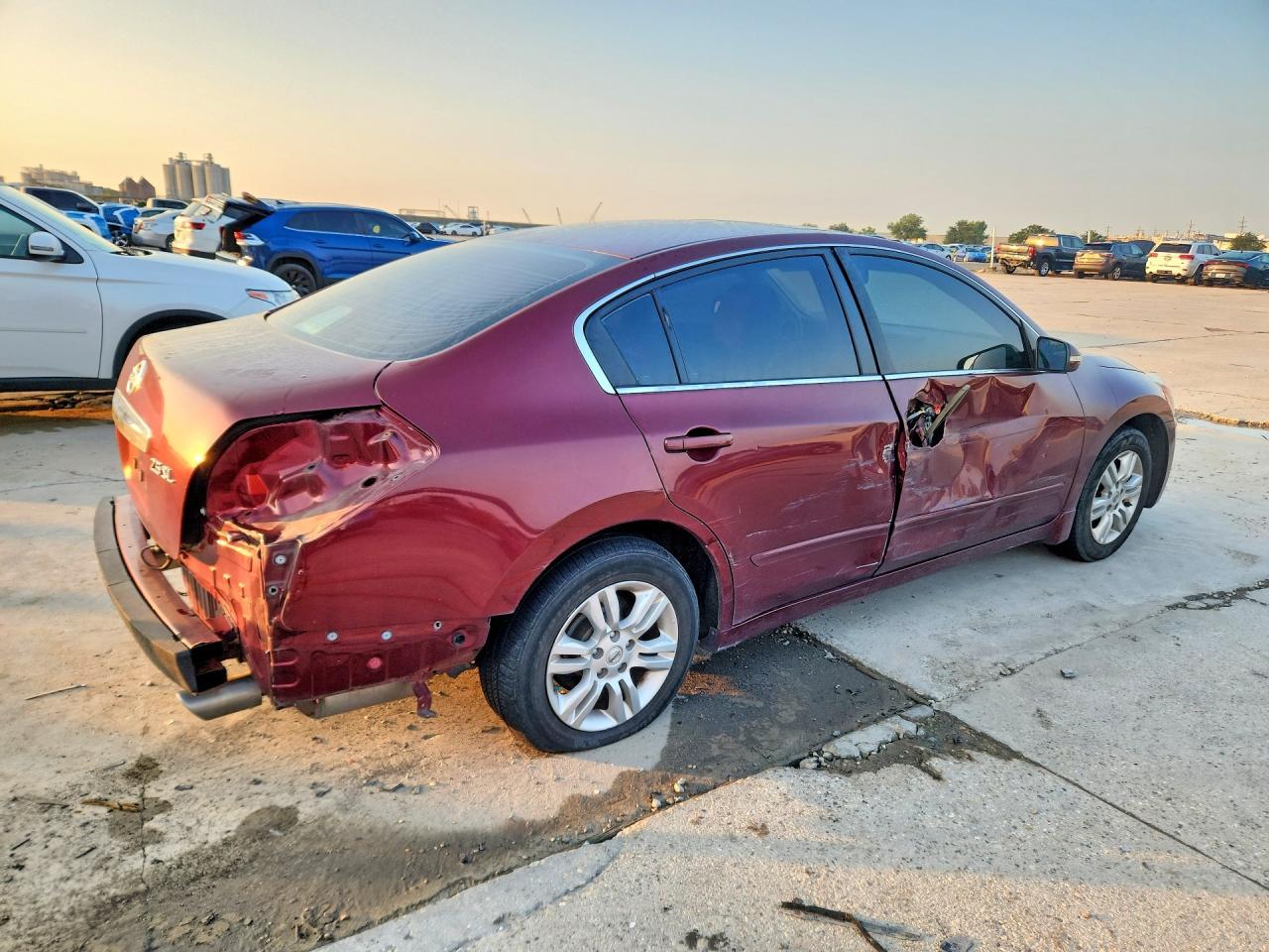 2010 Nissan Altima 2.5 - Image 3