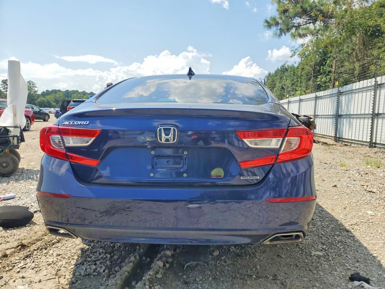 2018 Honda Accord Touring - Фото 6