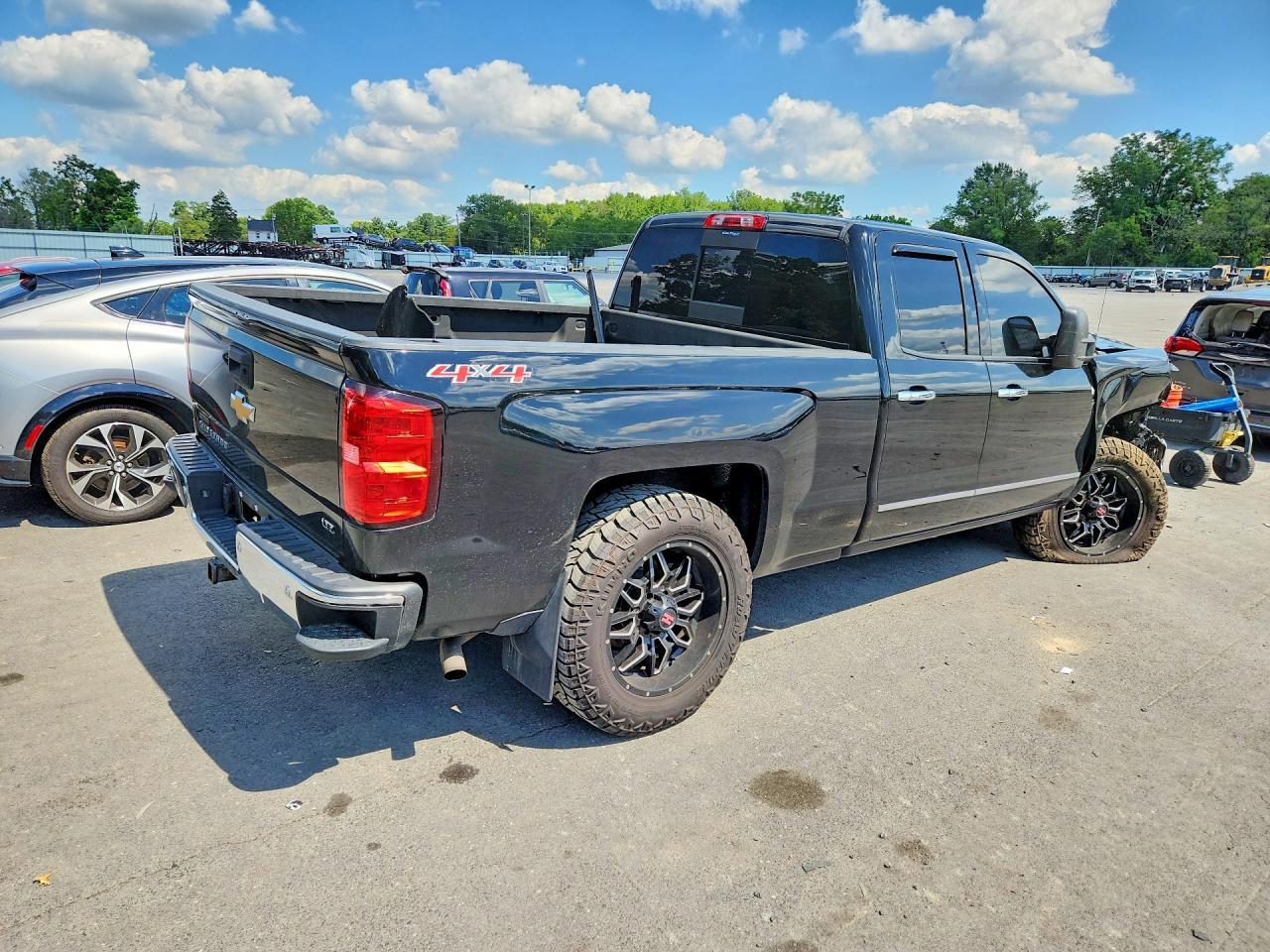 2014 Chevrolet Silverado K1500 Ltz - Image 3