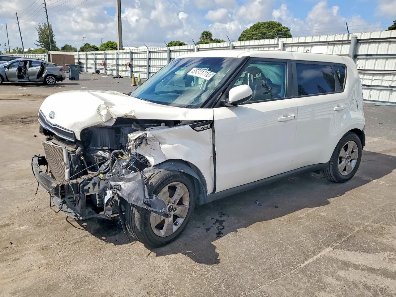 2019 Kia Soul Base