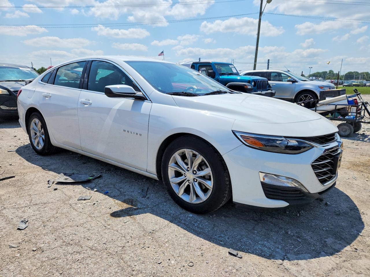 2024 Chevrolet Malibu Lt - Image 4