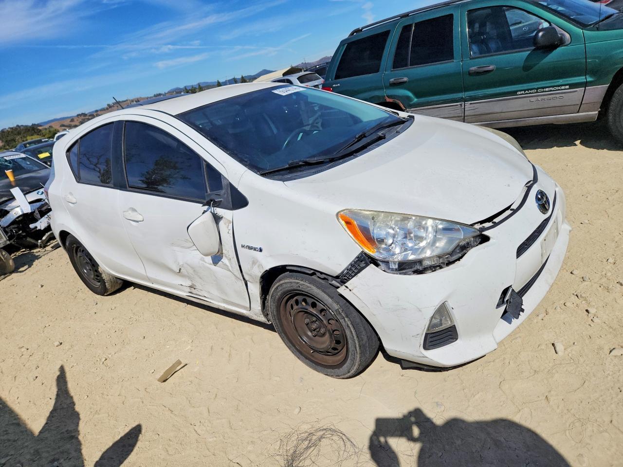 2014 Toyota Prius C One - Фото 4