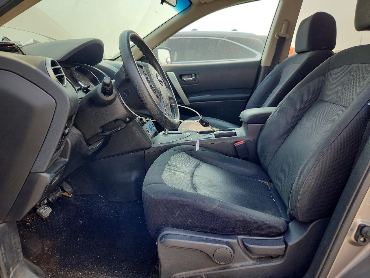 2013 Nissan Rogue S - Image 7