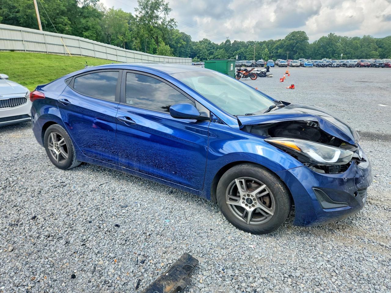2016 Hyundai Elantra Se - Image 4