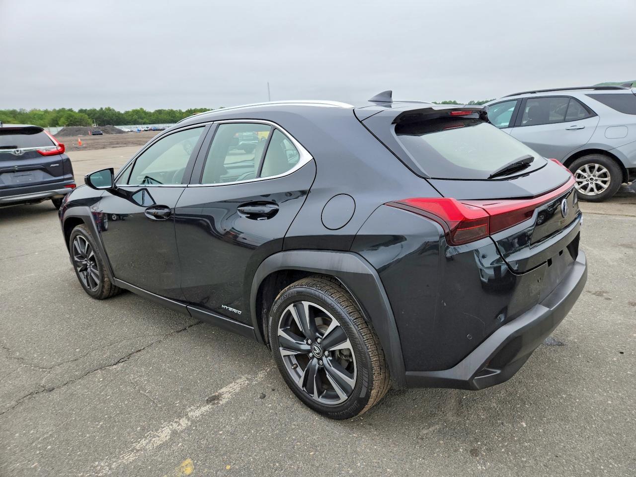 2019 Lexus Ux 250H - Image 2