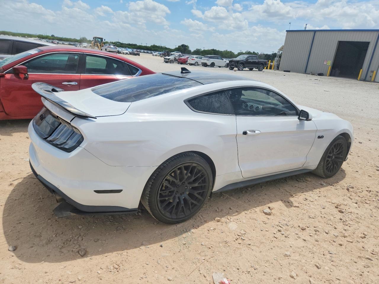 2020 Ford Mustang Gt - Image 3
