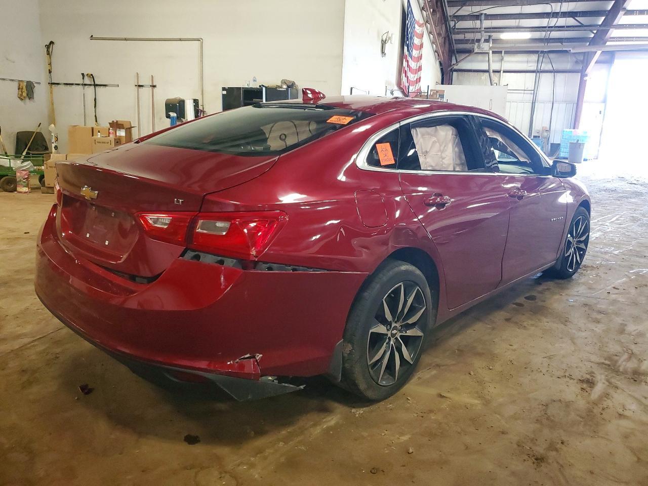 2018 Chevrolet Malibu Lt - Image 3