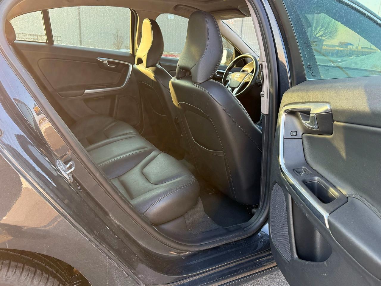 2015 Volvo S60 Premier - Фото 6