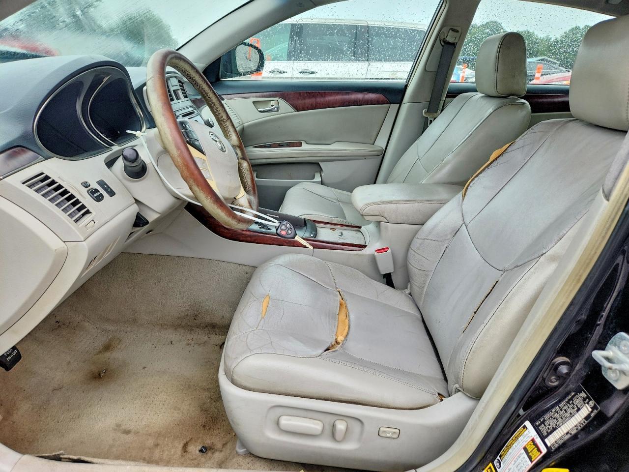 2011 Toyota Avalon Base - Image 7