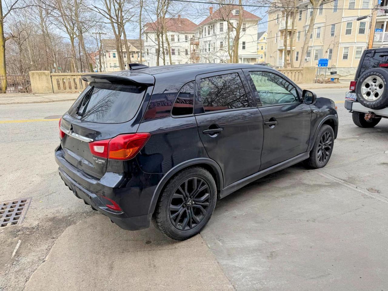 2019 Mitsubishi Outlander Sport Es - Image 4