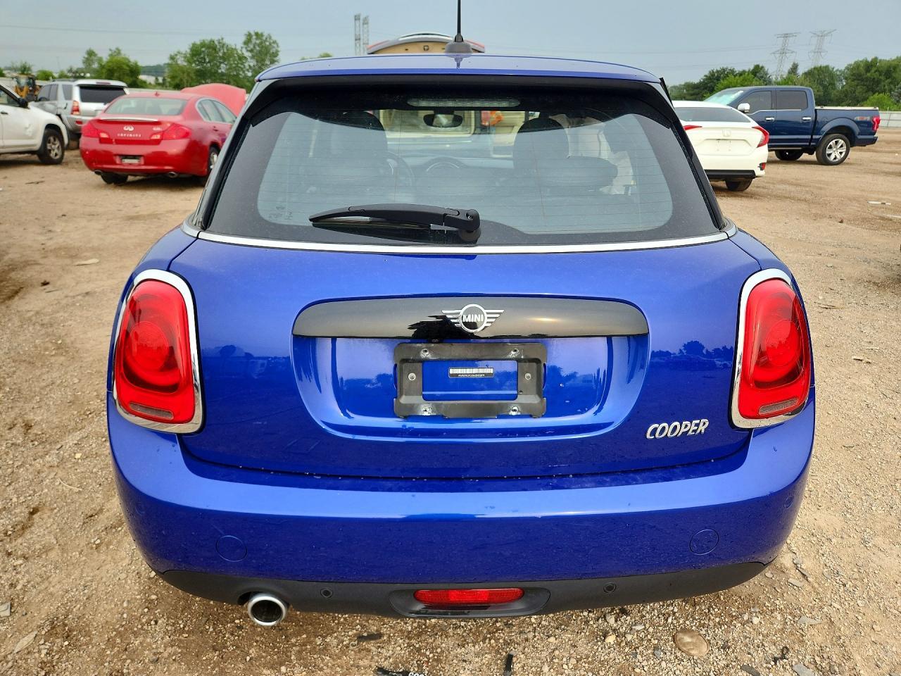 2021 Mini Cooper - Фото 6